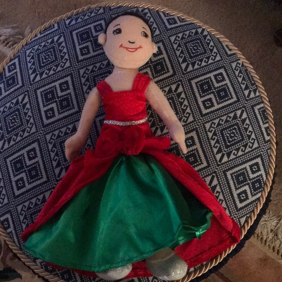 Doll- Cloth with Velvet/Satin gown - Picture 12 of 12